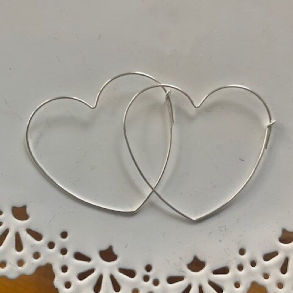 Large Heart Hoops - Picture 2 of 4
